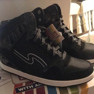 Skechers Street stompers